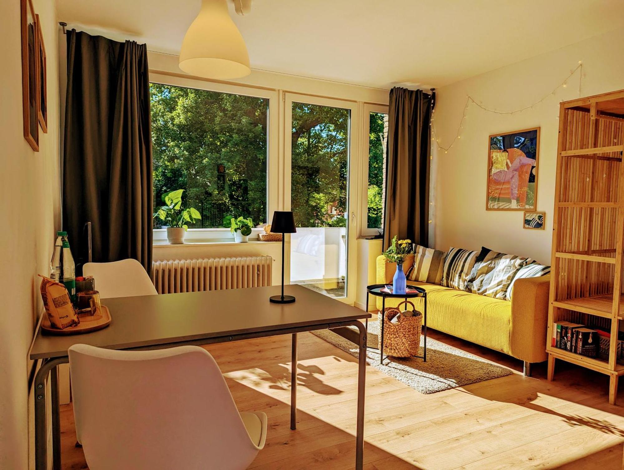 Apartment Mit Balkon In Hannover-Ahlem Eksteriør billede